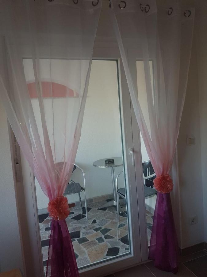 Apartments Megi Biograd Na Moru Ngoại thất bức ảnh