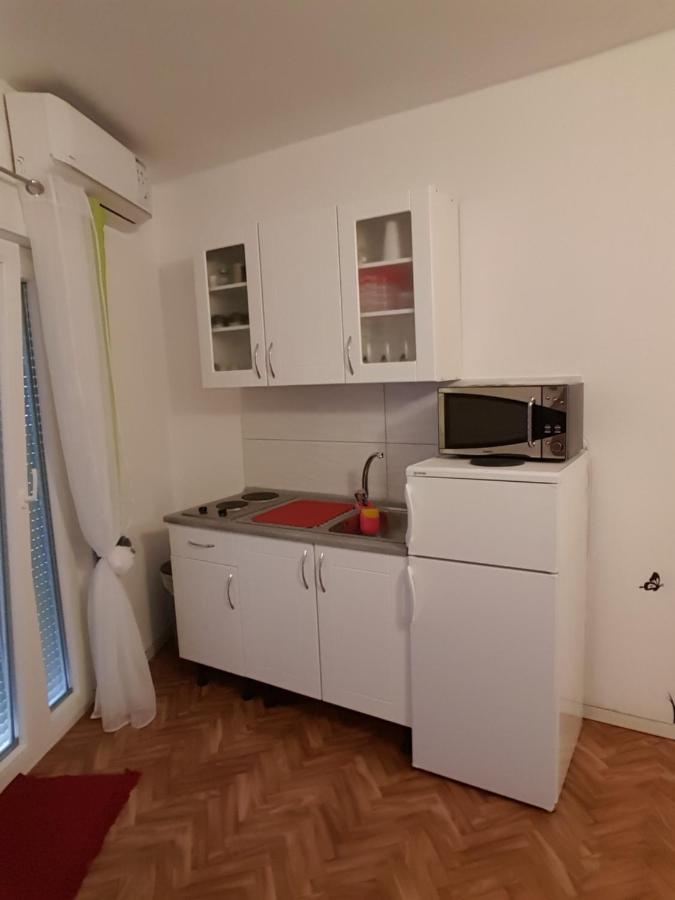 Apartments Megi Biograd Na Moru Ngoại thất bức ảnh