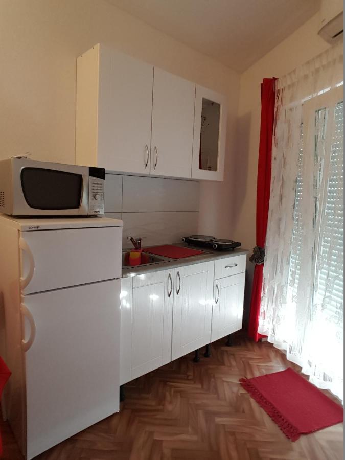 Apartments Megi Biograd Na Moru Ngoại thất bức ảnh