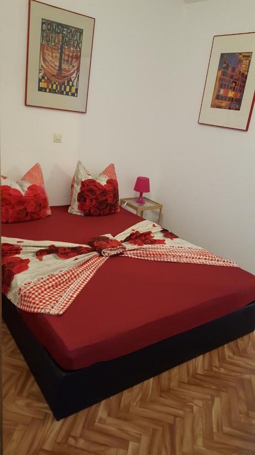 Apartments Megi Biograd Na Moru Ngoại thất bức ảnh
